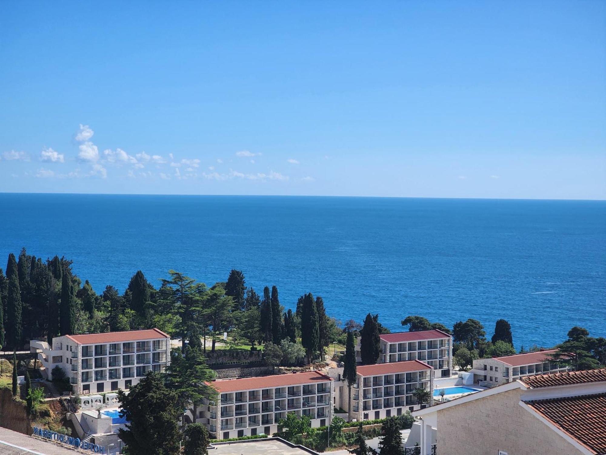 Adriatic Sea View Rooms Ulcinj Exterior photo