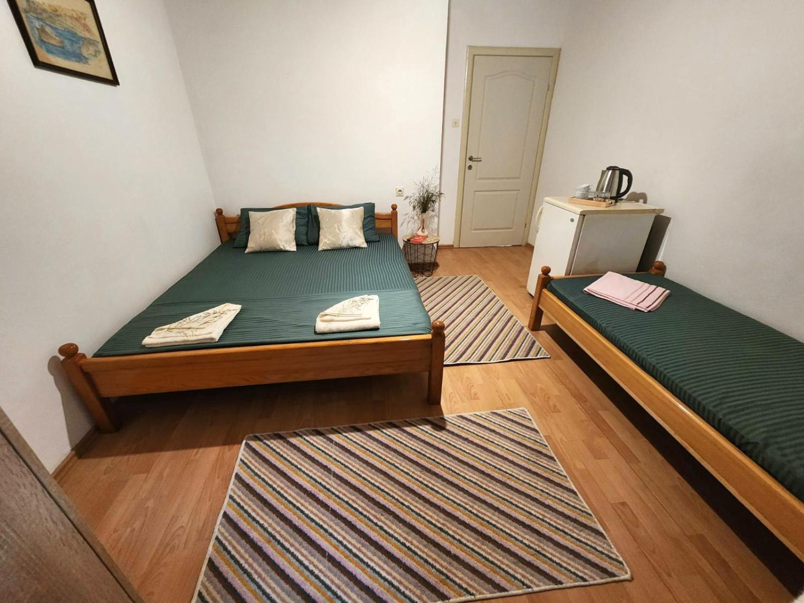 Adriatic Sea View Rooms Ulcinj Exterior photo